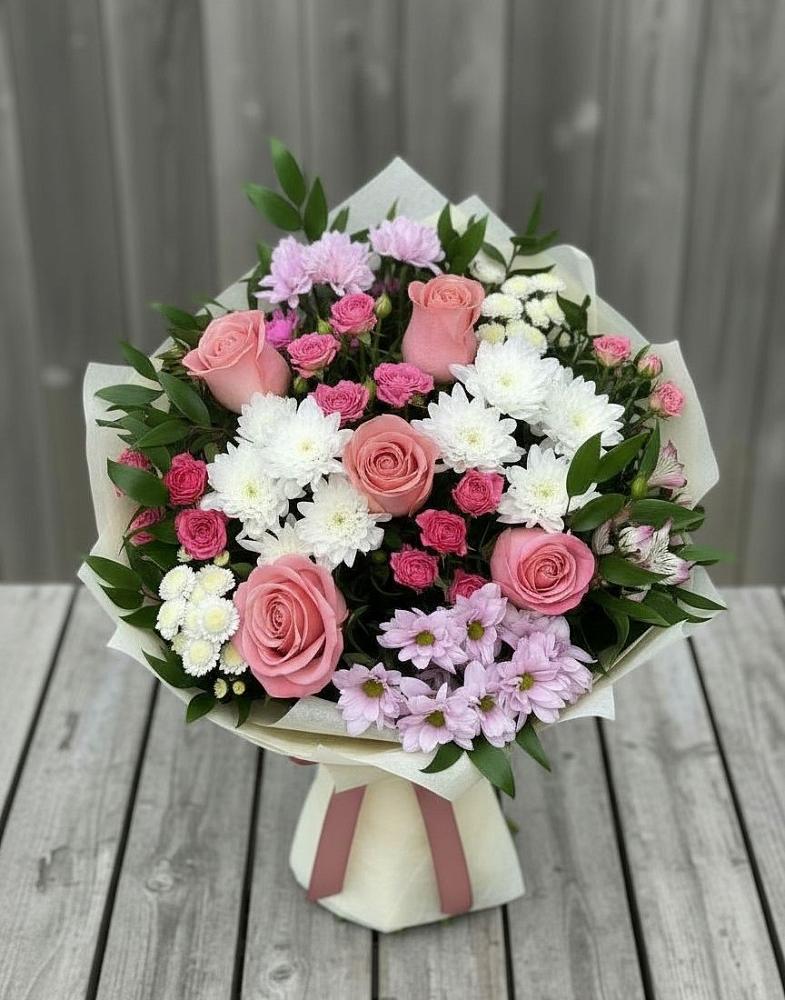 Букет цветов из: Альстромерии, Гвоздики, Розы и Хризантемы в Кострово