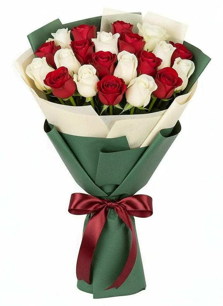 Букет Микс из красных и белых роз в Кострово