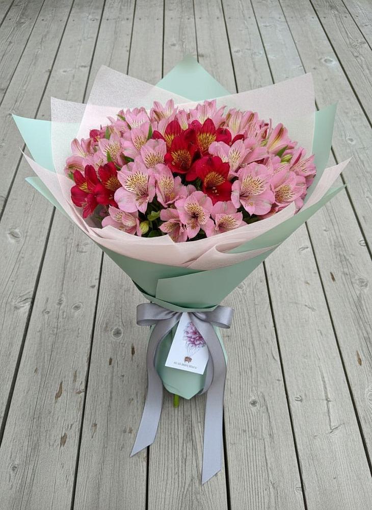 Букет цветов из: Альстромерии в Кострово