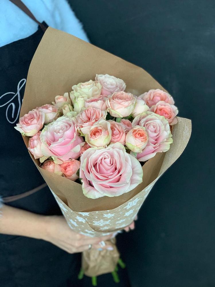 Букет цветов из: Хризантемы и Розы в Кострово