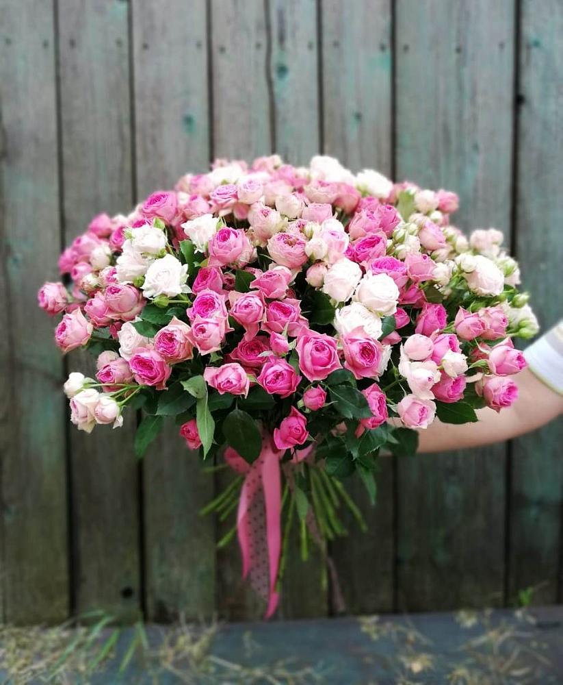 Букет Розовые кустовые розы Натали и Лав Лидия в Кострово