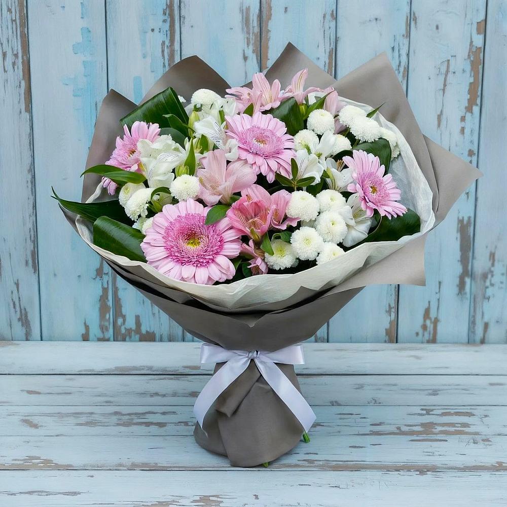 Букет цветов из: Герберы, Альстромерии и Хризантемы в Кострово