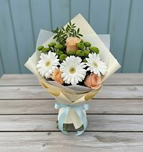 Букет цветов из:  Герберы, Розы и Хризантемы в Кострово