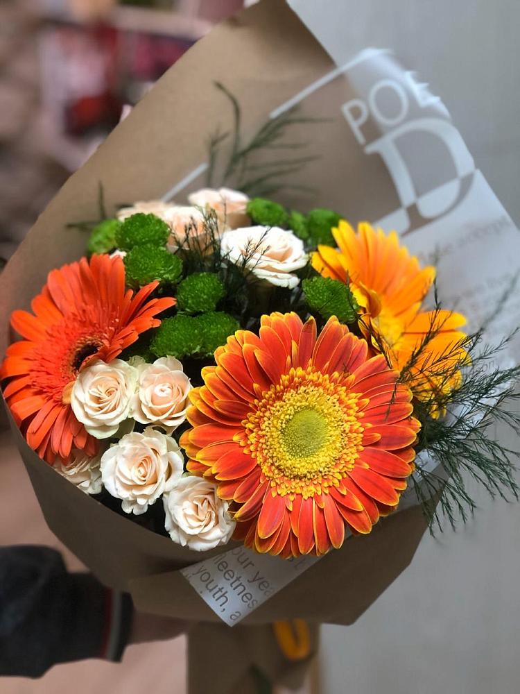 Букет цветов из: Герберы, Хризантемы и Розы в Кострово