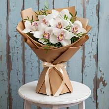 Букет цветов из:  Орхидеи и Розы в Кострово